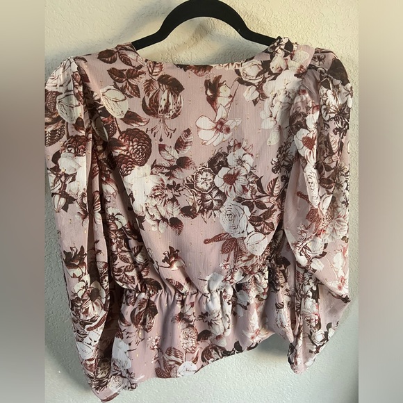 Express peplum blouse - Picture 2 of 4